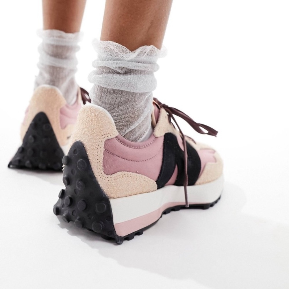 New Balance Pink and Cream Sneakers - Picture 3 of 8